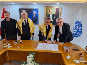 SÖKE TİCARET ODASI İLE KARDEŞ ODA PROTOKOLÜ İMZALANDI