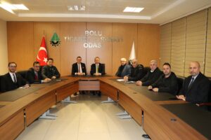 BOLU’MUZUN ULAŞIM KONUSUNDAKİ TALEPLERİ AK PARTİ BOLU MİLLETVEKİLİ YÜKSEL COŞKUNYÜREK’E AKTARILDI