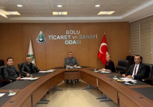 Odamız Yönetim Kurulu Başkanı Abdullah Alemdar başkanlığında, Odamız Akreditasyon İzleme Toplantısı gerçekleştirildi.