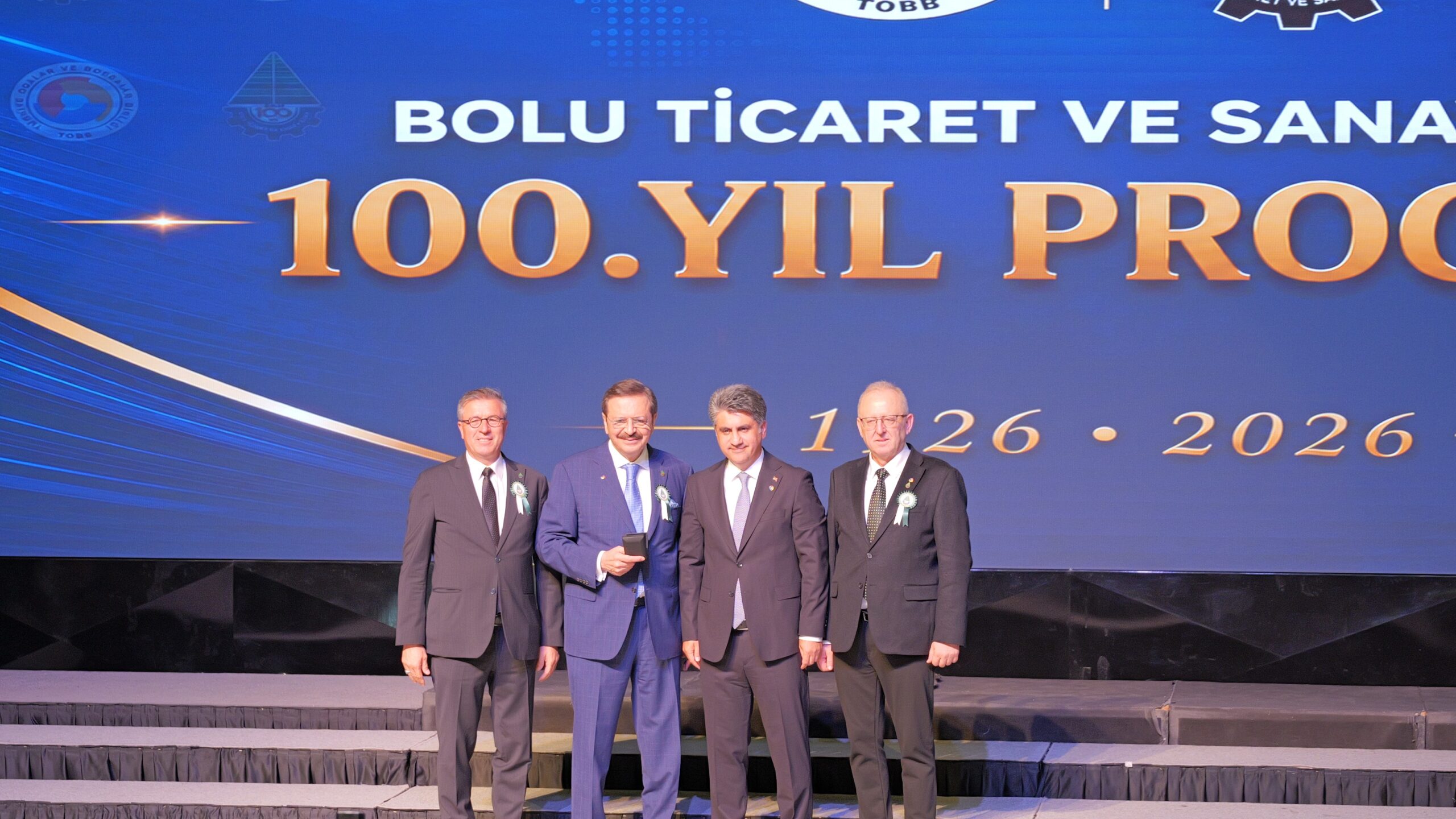 100. Yıl Onur Plaketleri Sahiplerini Buldu P1077450 scaled